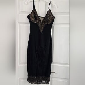 Elegant Black And Gols Lace Dress - Popilush